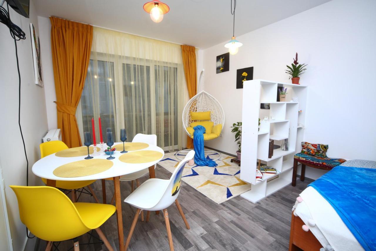 B&M Apartment Brașov Exterior foto