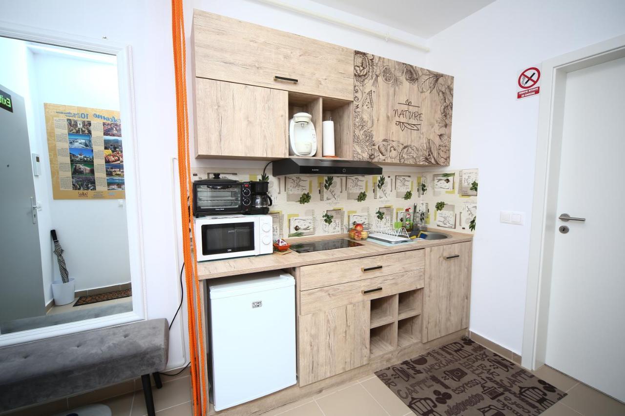 B&M Apartment Brașov Exterior foto